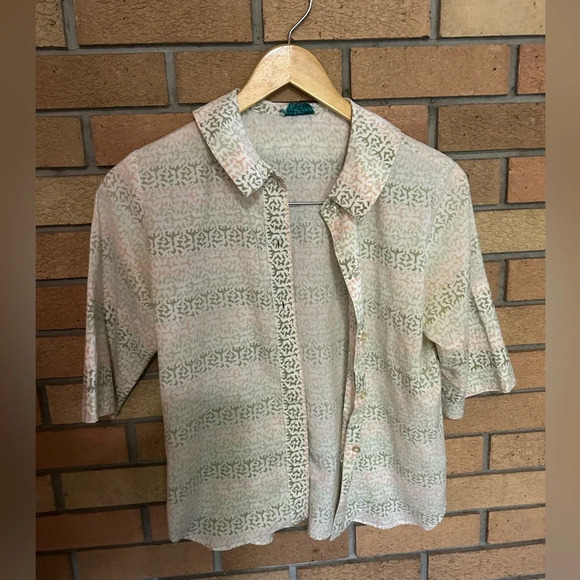 Vintage Majestic Size 34 Patterned Button Up Short Sleeve Shirt Women’s - Picture 1 of 3
